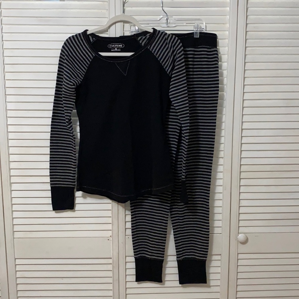 Maurices Pajama Set Size Medium